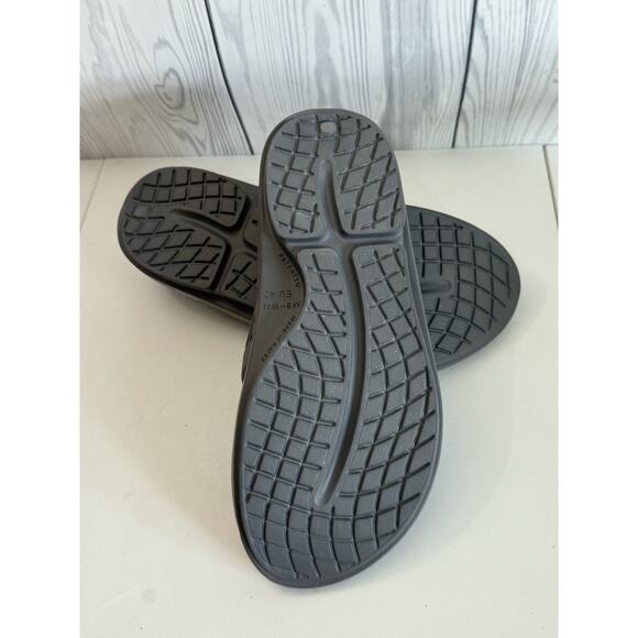 Sandals_&_Flip_Flops